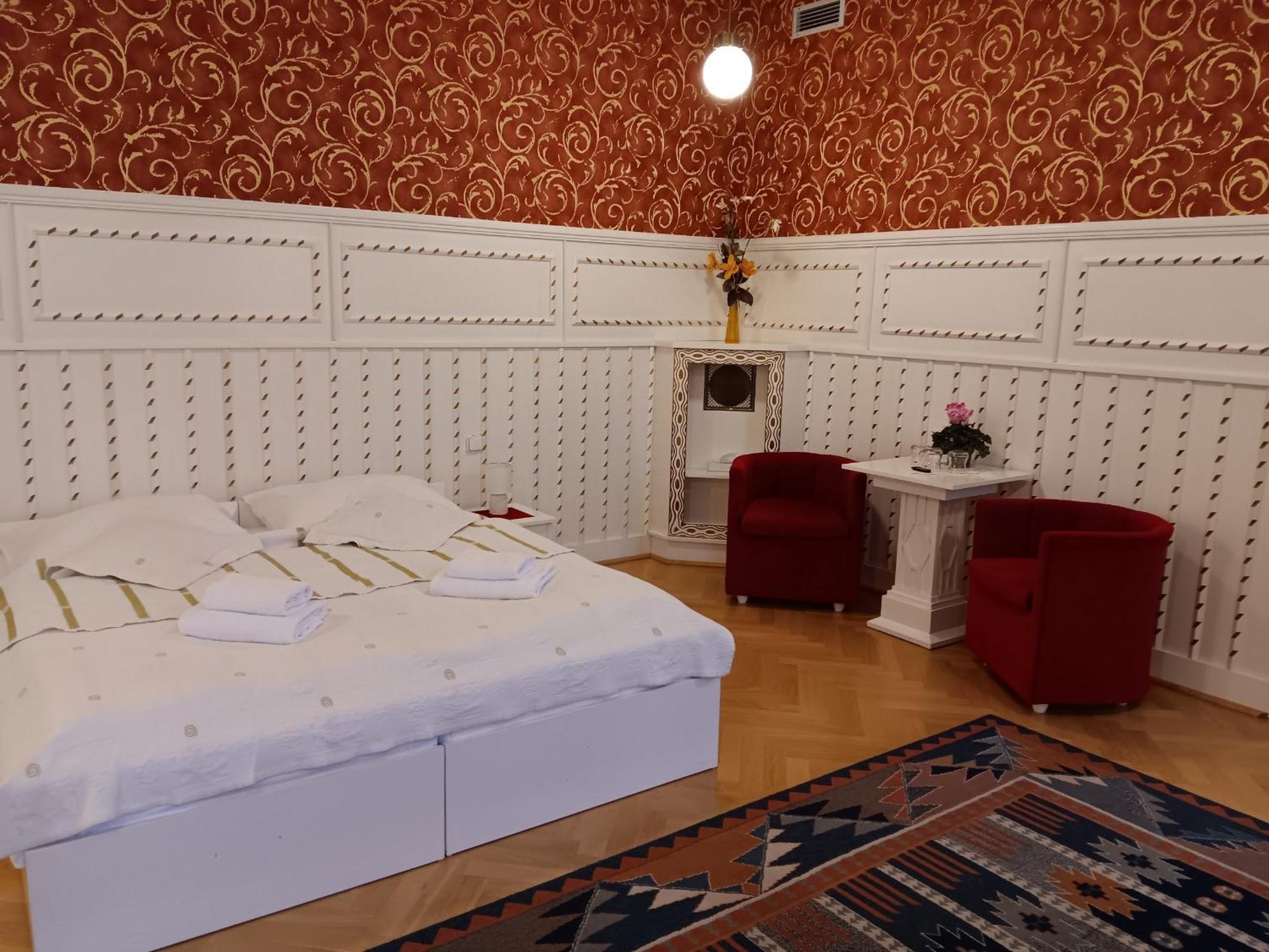 Hotel U Beranka Nachod Bagian luar foto