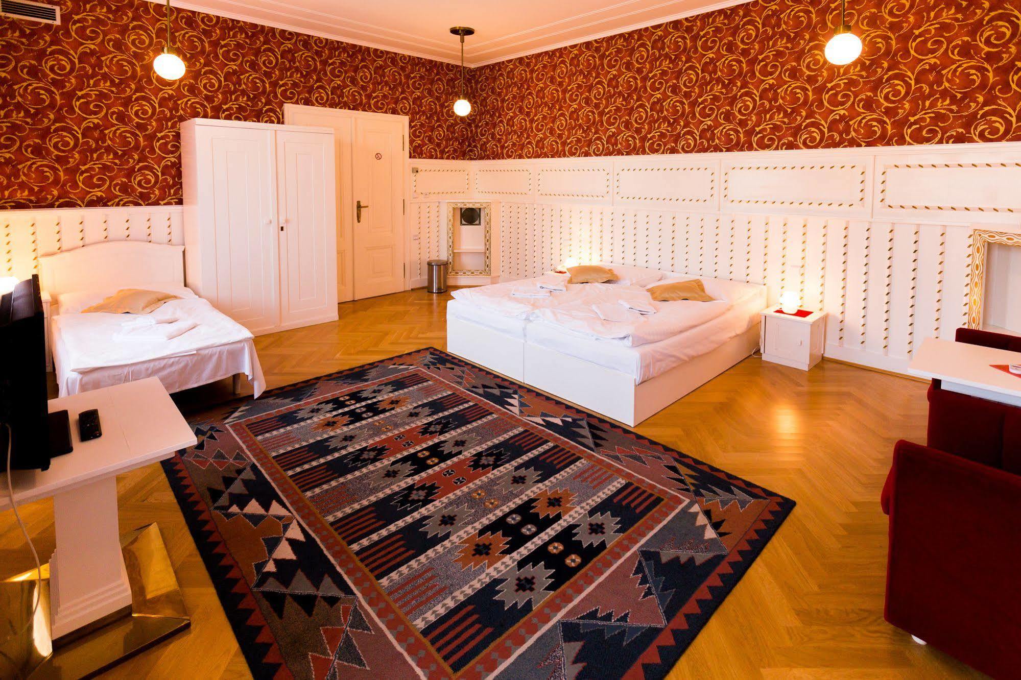 Hotel U Beranka Nachod Bagian luar foto